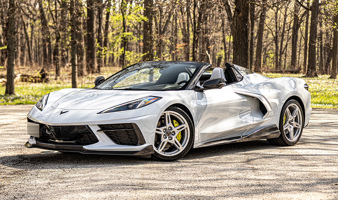 Corvette C8 2023 (Grey) view 1