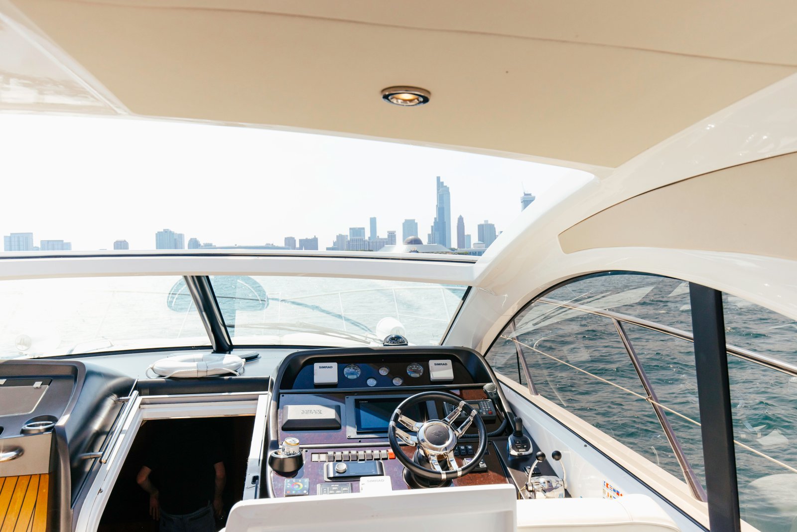 Sunseeker Portofino 50ft view 3